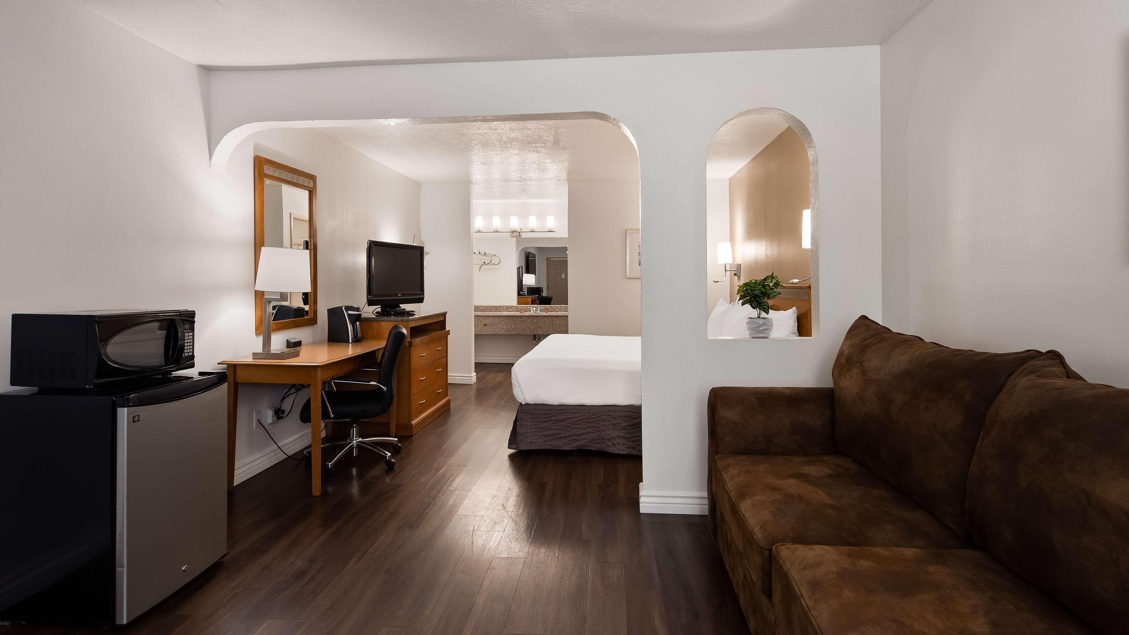 Surestay Plus Hotel By Best Western Albuquerque I-40 Eubank Eksteriør bilde