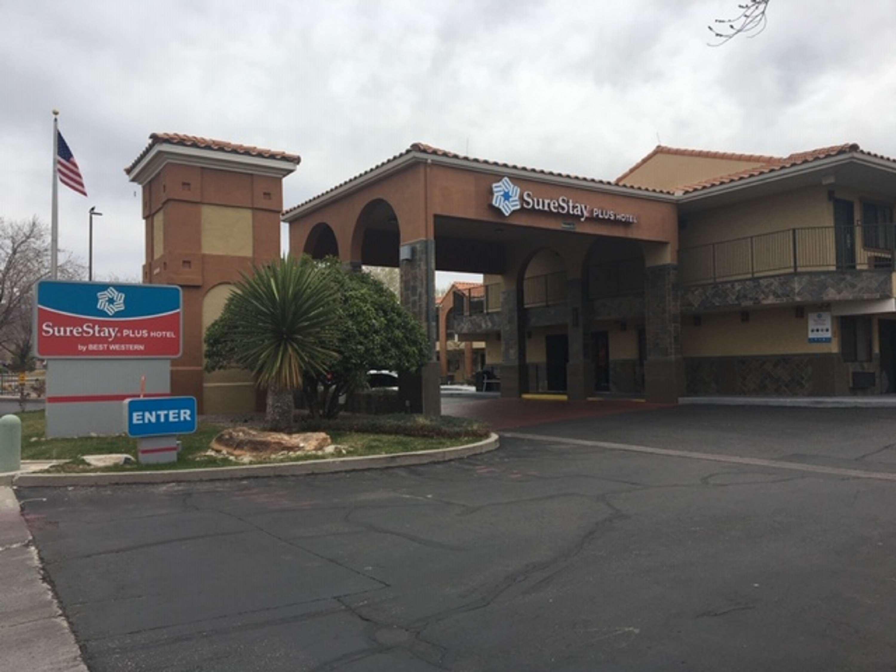 Surestay Plus Hotel By Best Western Albuquerque I-40 Eubank Eksteriør bilde