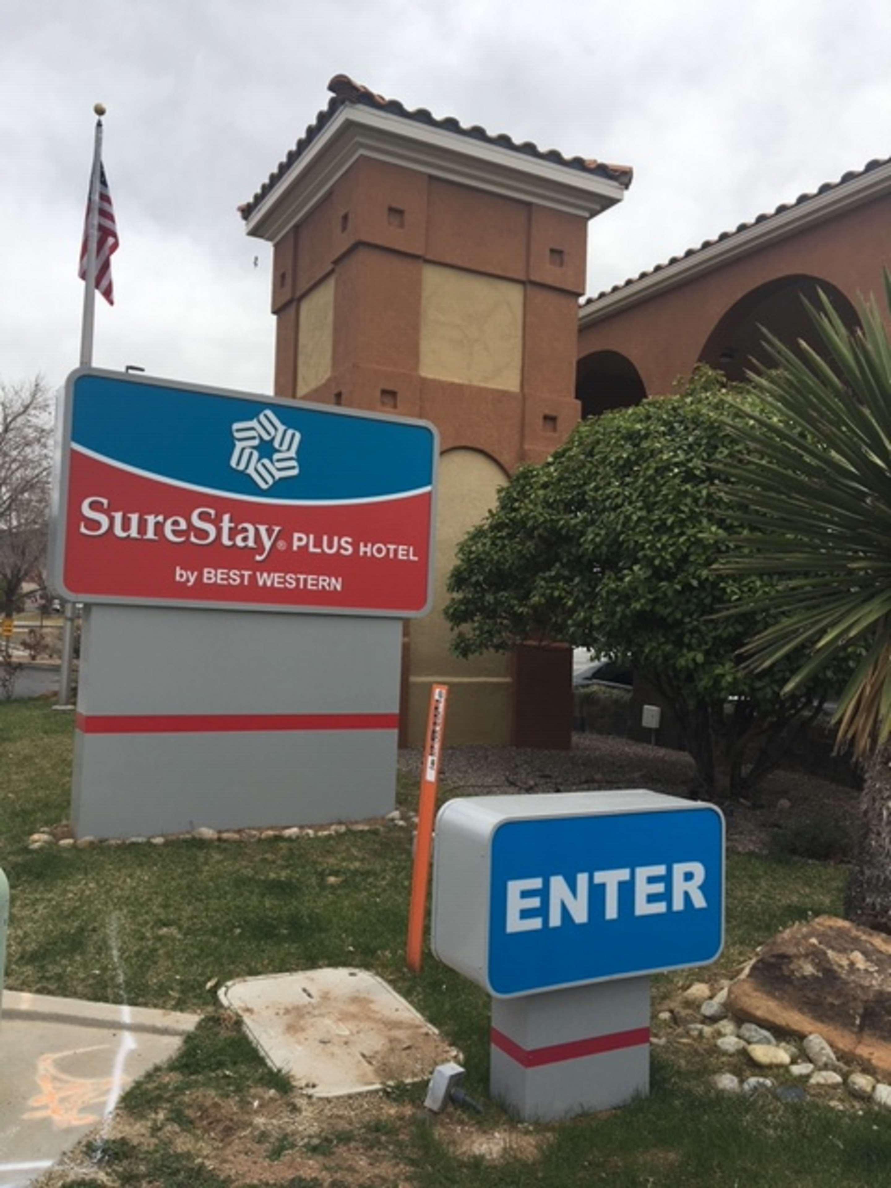 Surestay Plus Hotel By Best Western Albuquerque I-40 Eubank Eksteriør bilde