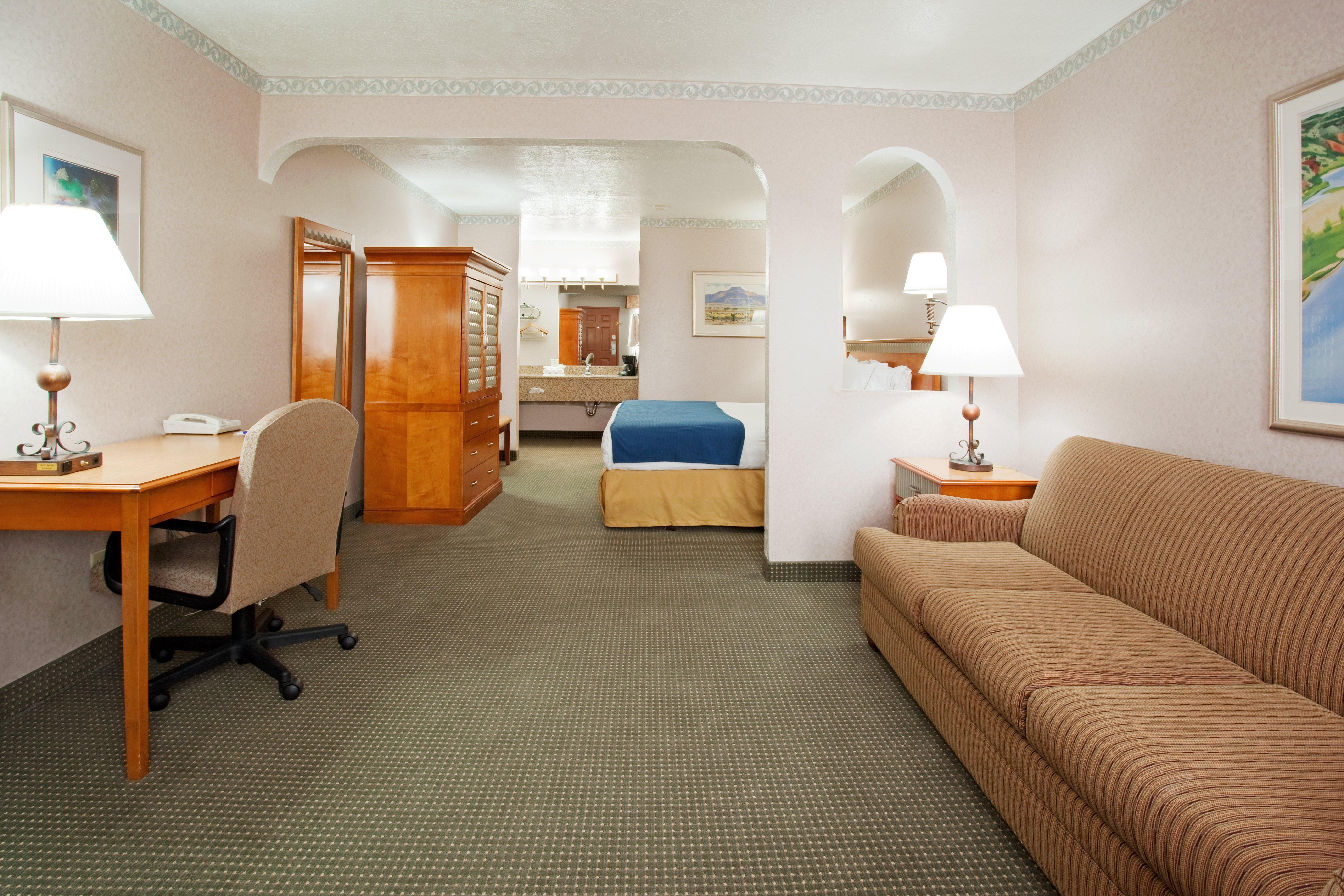 Surestay Plus Hotel By Best Western Albuquerque I-40 Eubank Eksteriør bilde